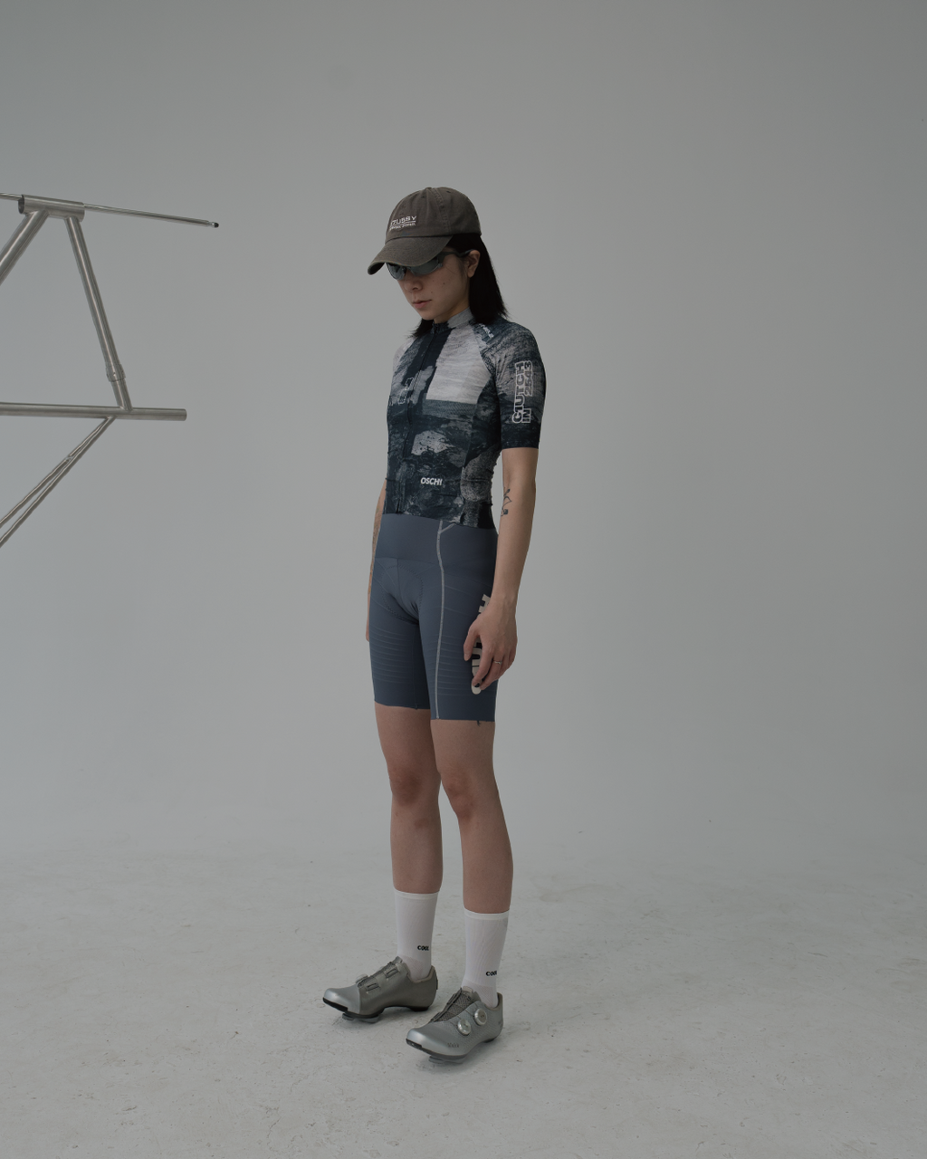 25 WOMEN’S LIGHT BIBS PRO