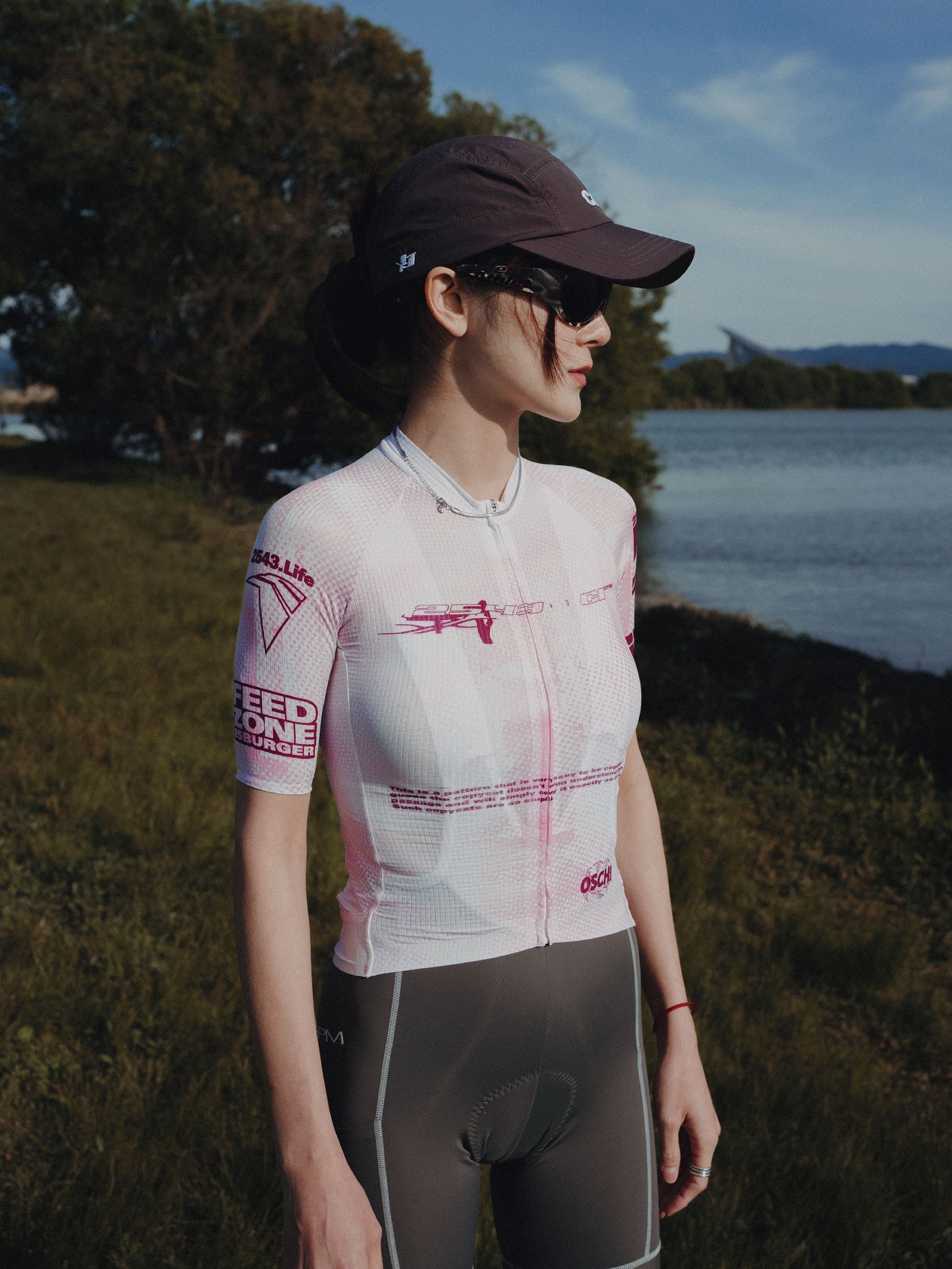 25 WOMEN’S COLOSSUS JERSEY