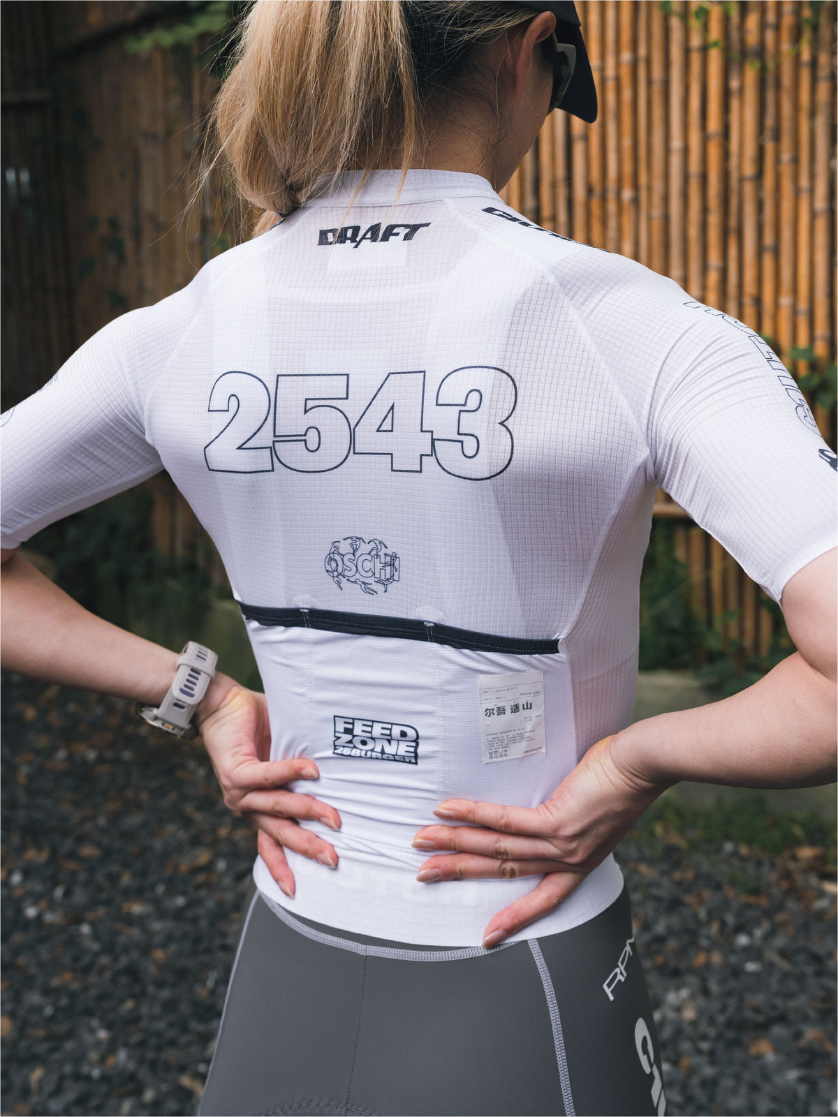 25 WOMEN’S WHITE FLATTEN ARTWORK JERSEY