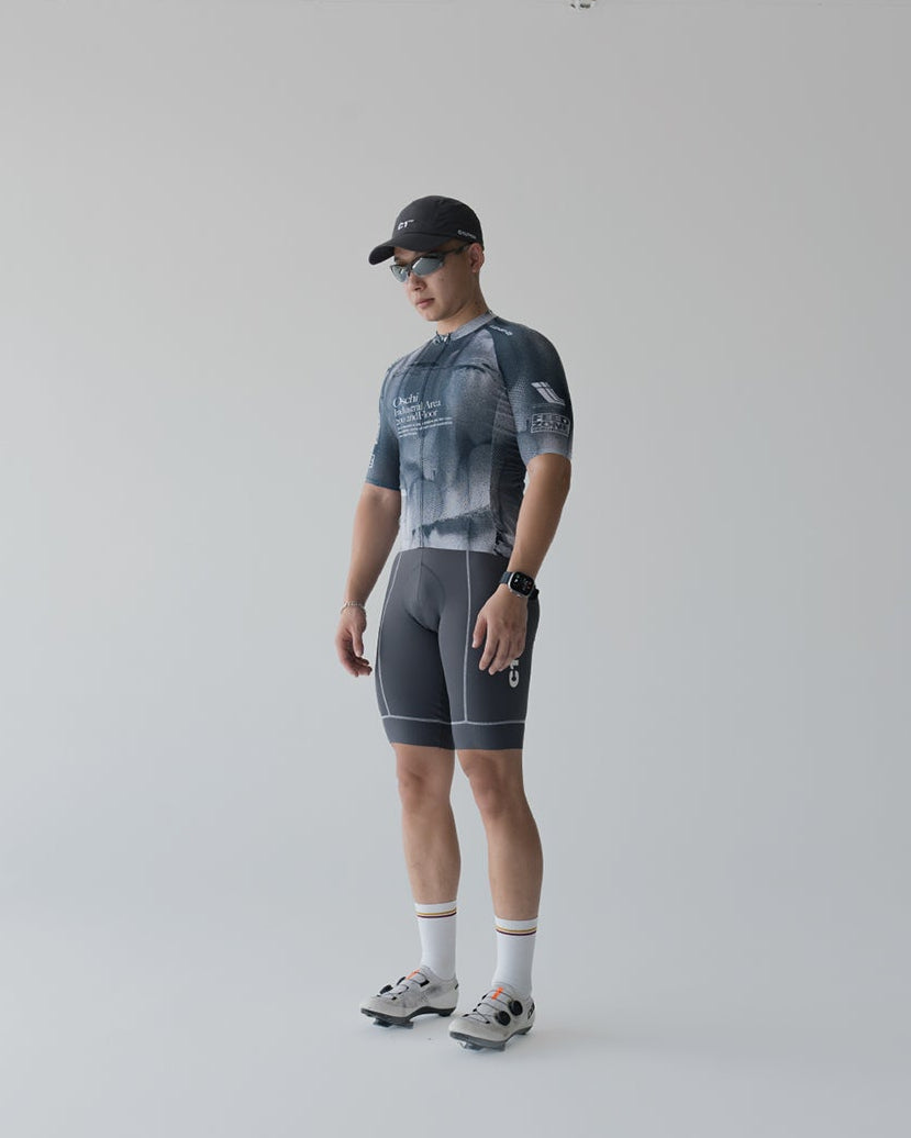 25 CAVE MEN’S MESH JERSEY