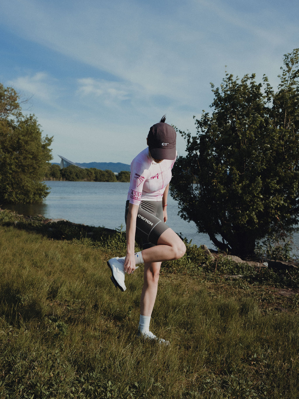 25 WOMEN’S COLOSSUS JERSEY