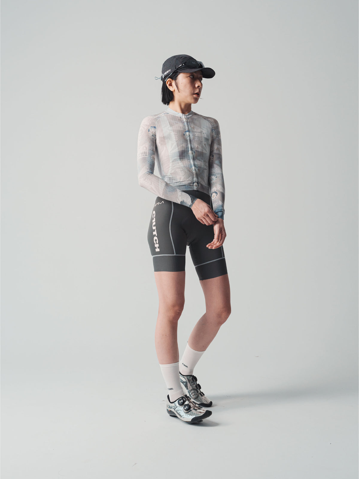 25 WOMEN’S TEAM JERSEY.3
