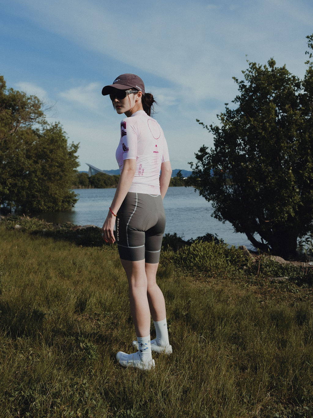 25 WOMEN’S COLOSSUS JERSEY