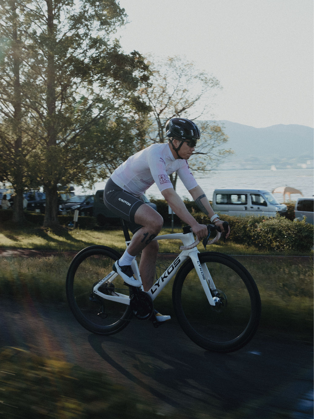 25 MEN’S COLOSSUS JERSEY