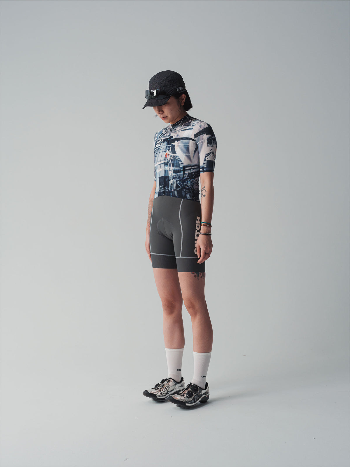 25 WOMEN’S TEAM JERSEY1