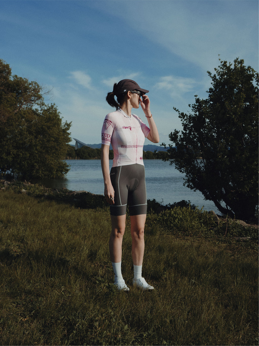 25 WOMEN’S COLOSSUS JERSEY