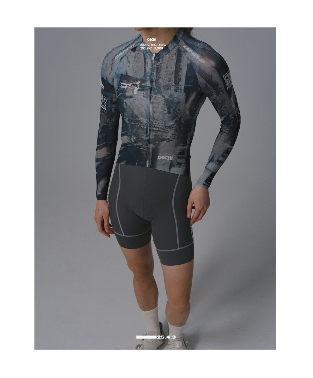 25  WOMEN’S ECHOES OF ICE LONG SLEEVE JERSEY.3