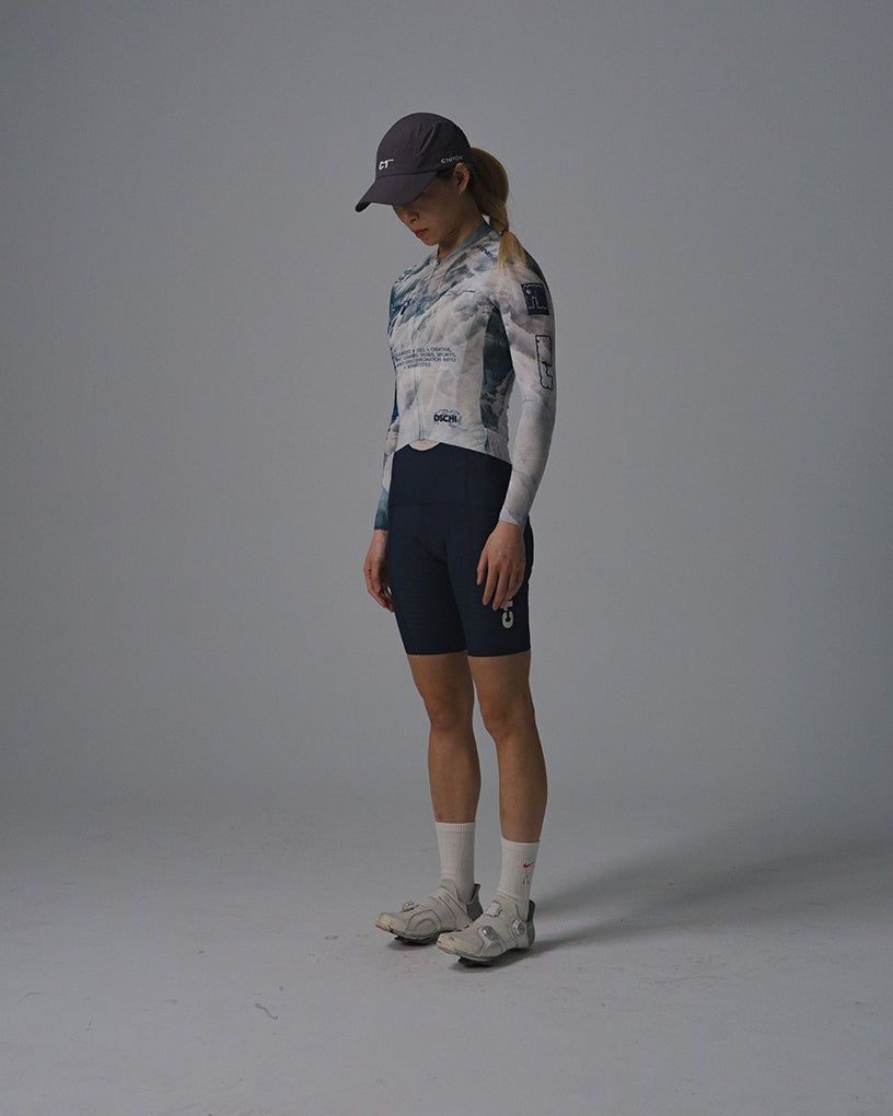 25  WOMEN’S ECHOES OF ICE LONG SLEEVE JERSEY.2