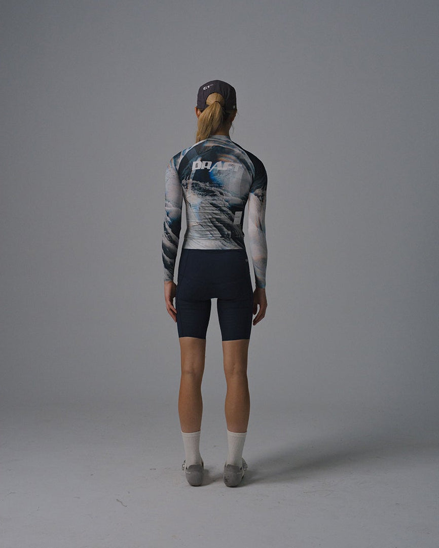 25  WOMEN’S ECHOES OF ICE LONG SLEEVE JERSEY.4
