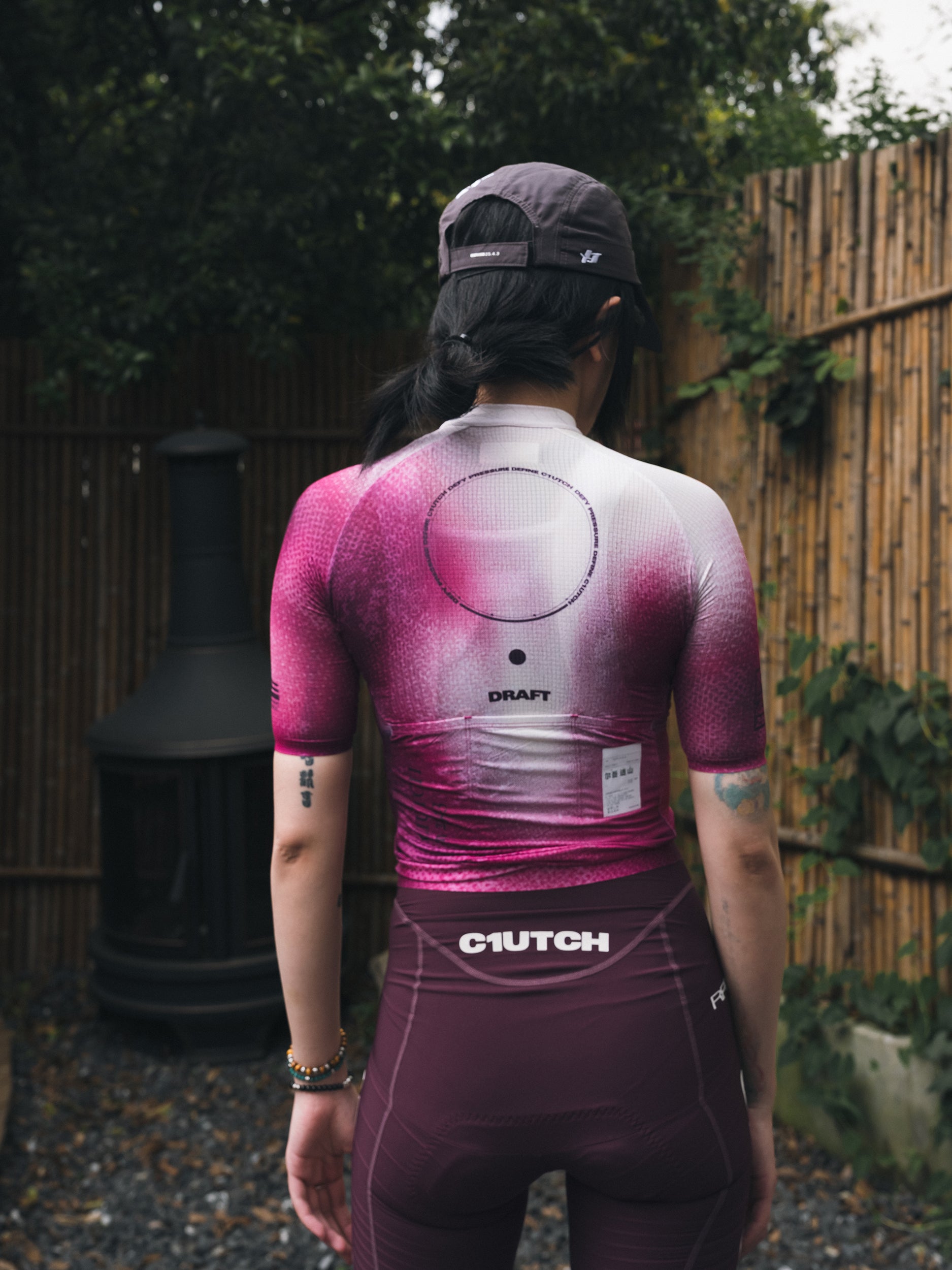 25  WOMEN’S COPY TARGET JERSEY.1