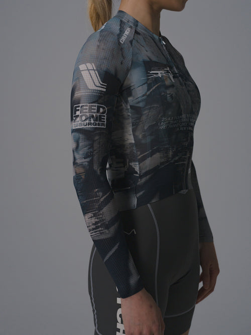 25  WOMEN’S ECHOES OF ICE LONG SLEEVE JERSEY.3