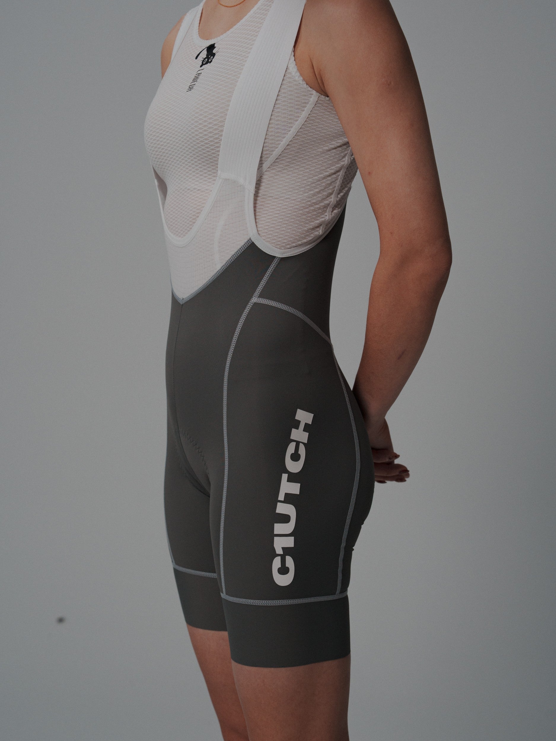 25 WOMEN’S  LIGHT BIBS