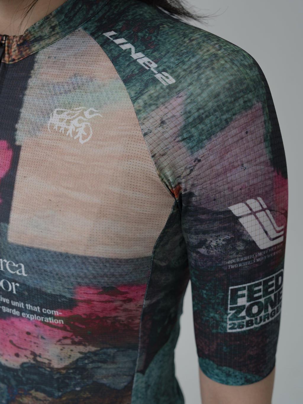 25 NATURAL ELEMENTS WOMEN’S MESH JERSEY