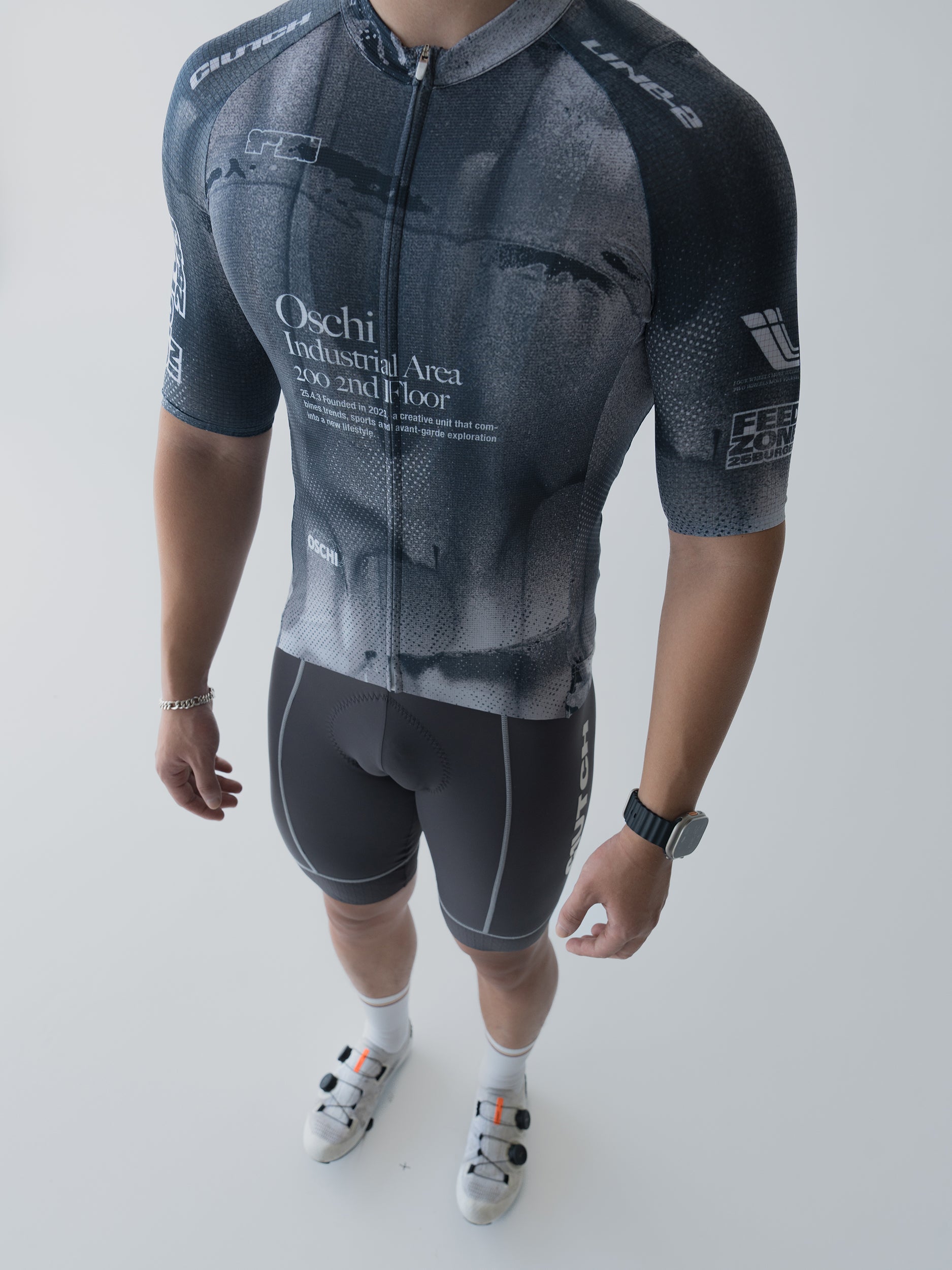 25 CAVE MEN’S MESH JERSEY