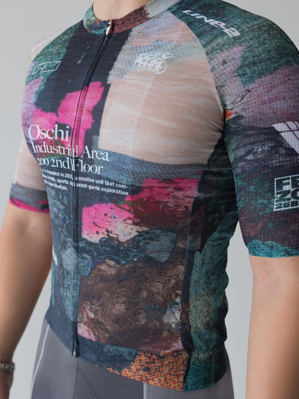 25 NATURAL ELEMENTS MEN’S MESH JERSEY